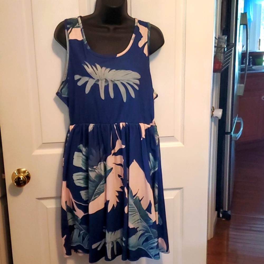 3/$24 - Cotton Sleeveless Blue Leaves Dress